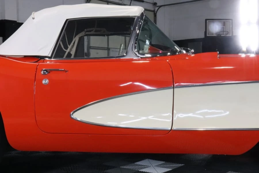 1957 Chevrolet Corvette C1 - Image 18 of 31