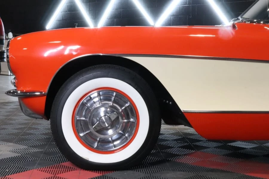 1957 Chevrolet Corvette C1 - Image 10 of 31