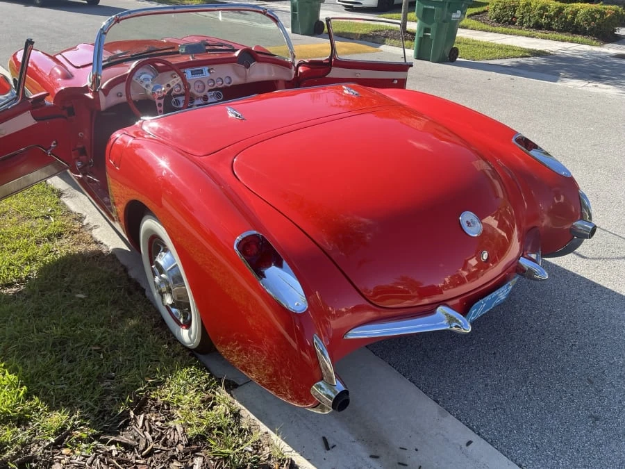 1957 Chevrolet Corvette C1 - Image 11 of 31