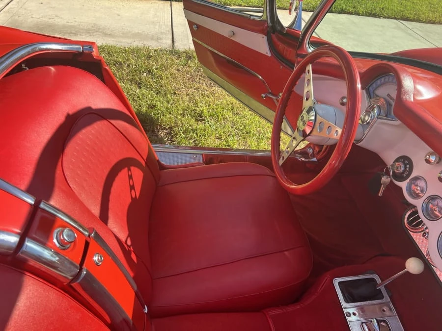 1957 Chevrolet Corvette C1 - Image 20 of 31