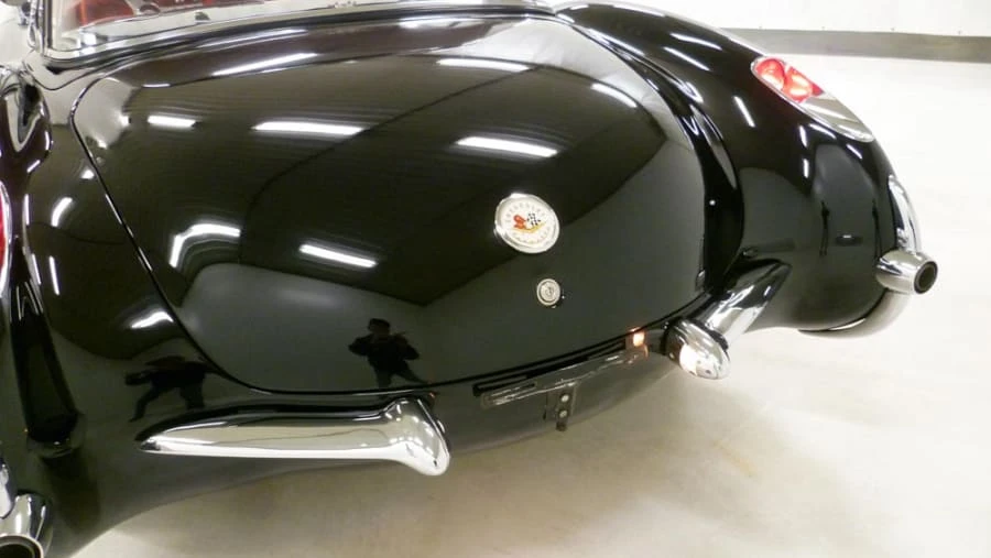 1957 Chevrolet Corvette C1 - Image 10 of 31