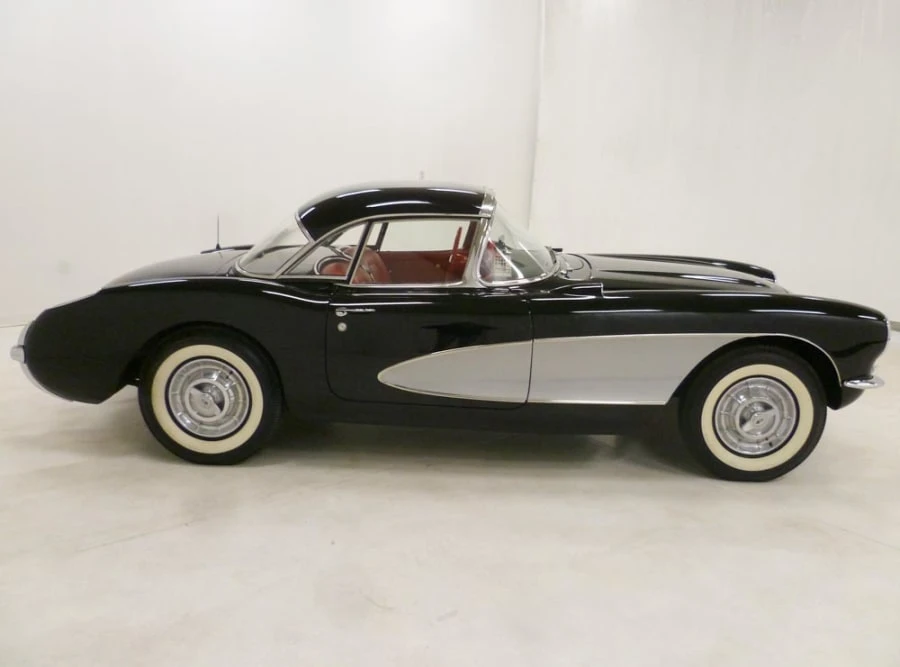 1957 Chevrolet Corvette C1 - Image 2 of 31