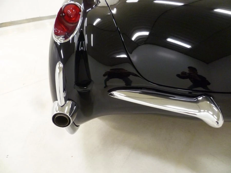 1957 Chevrolet Corvette C1 - Image 18 of 31