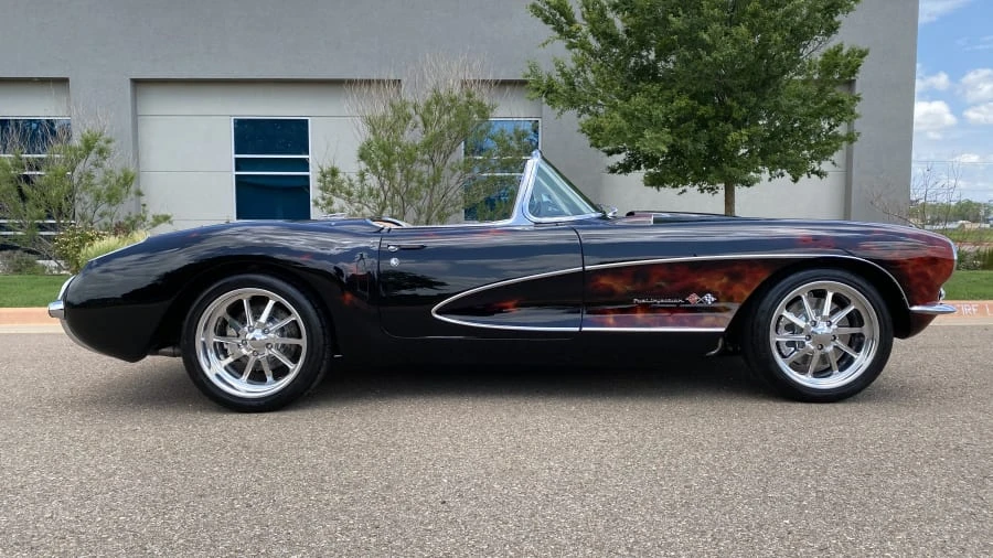 1957 Chevrolet Corvette C1 - Image 2 of 31