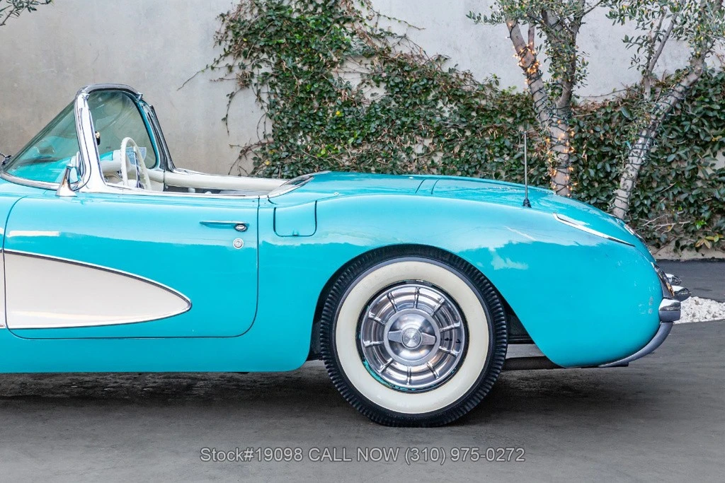 1957 Chevrolet Corvette C1 - Image 19 of 24