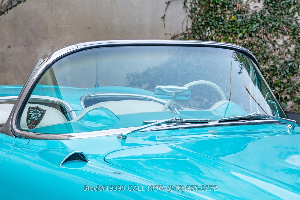 1957 Chevrolet Corvette C1 - Image 15 of 24