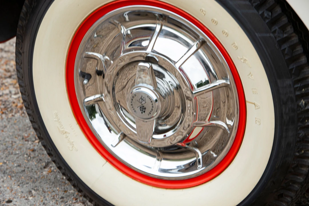 1957 Chevrolet Corvette C1 - Image 18 of 31