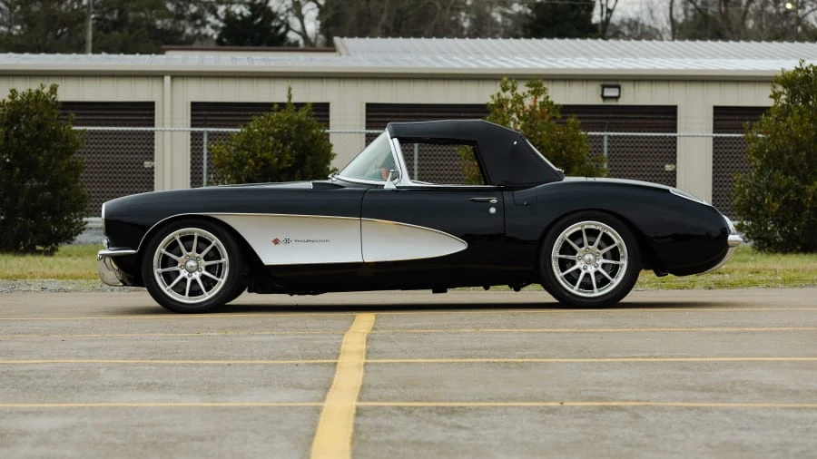 1957 Chevrolet Corvette C1 - Image 2 of 29