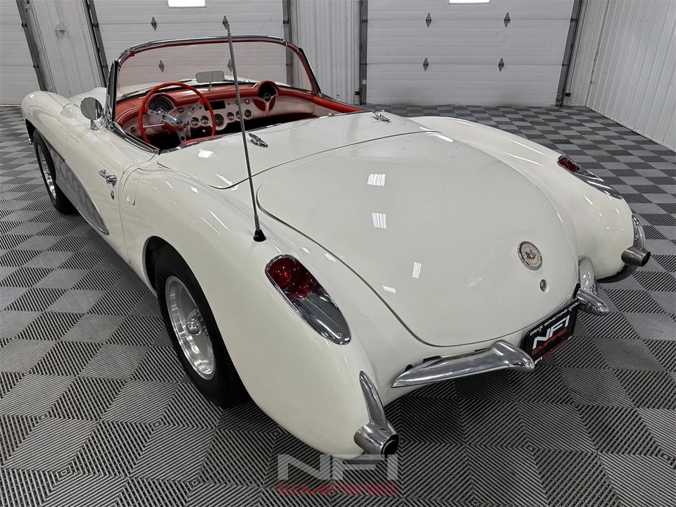 1957 Chevrolet Corvette C1 - Image 11 of 31