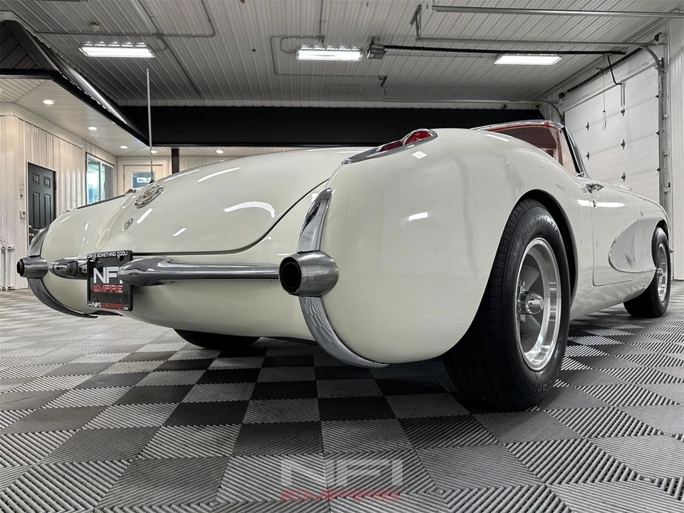 1957 Chevrolet Corvette C1 - Image 20 of 31