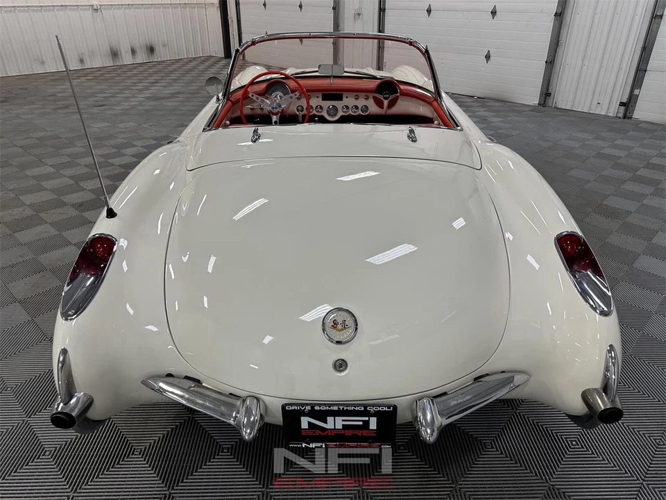 1957 Chevrolet Corvette C1 - Image 10 of 31