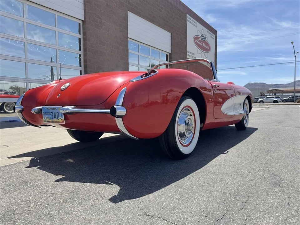 1957 Chevrolet Corvette C1 - Image 5 of 31