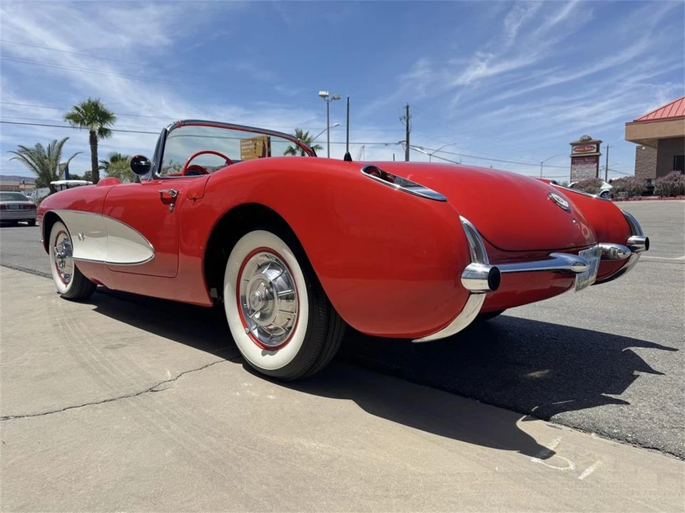 1957 Chevrolet Corvette C1 - Image 8 of 31