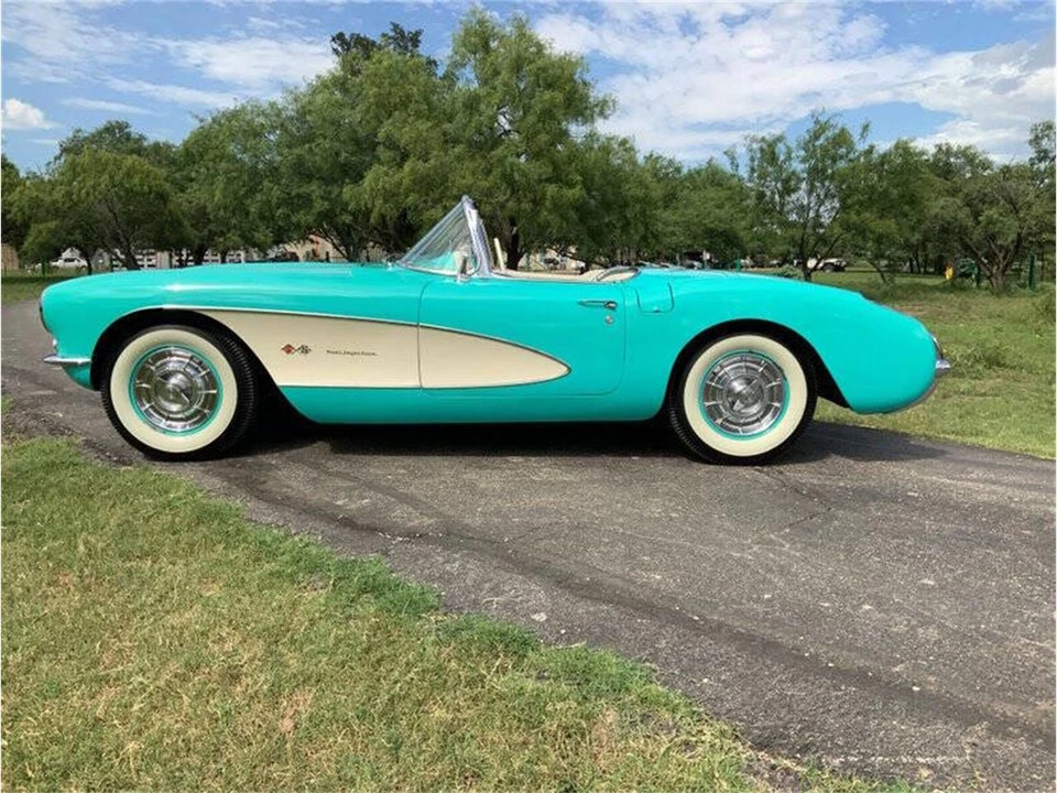 1957 Chevrolet Corvette C1 - Image 15 of 31