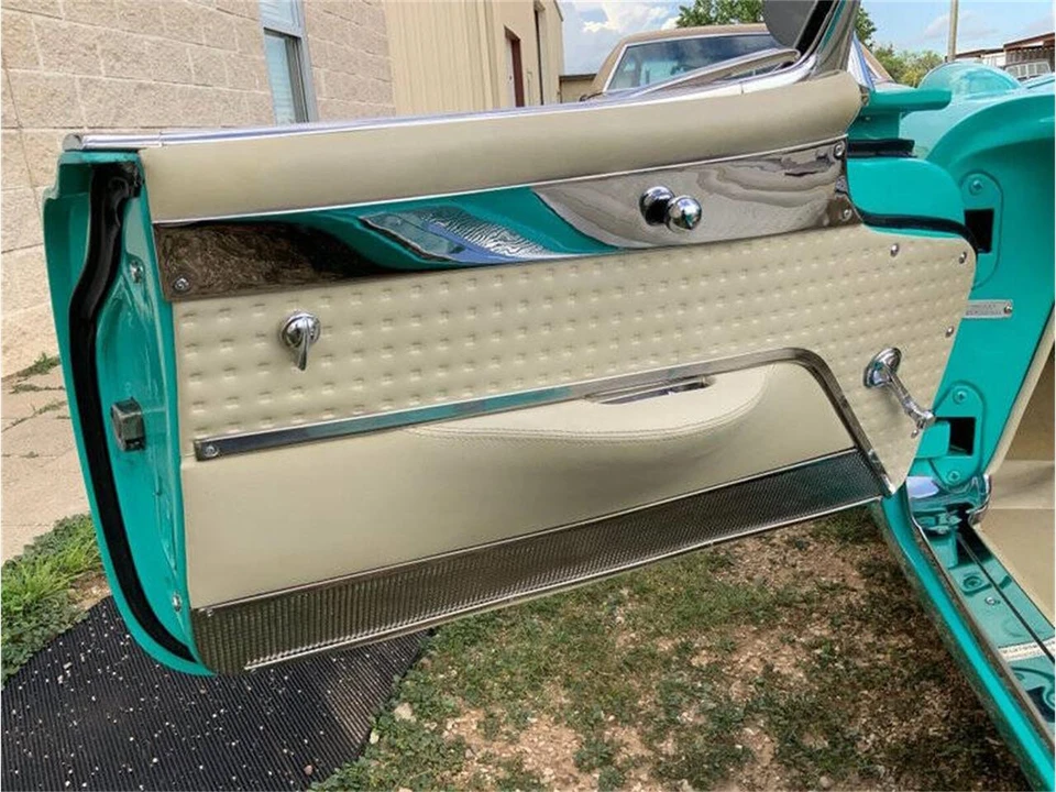 1957 Chevrolet Corvette C1 - Image 20 of 31