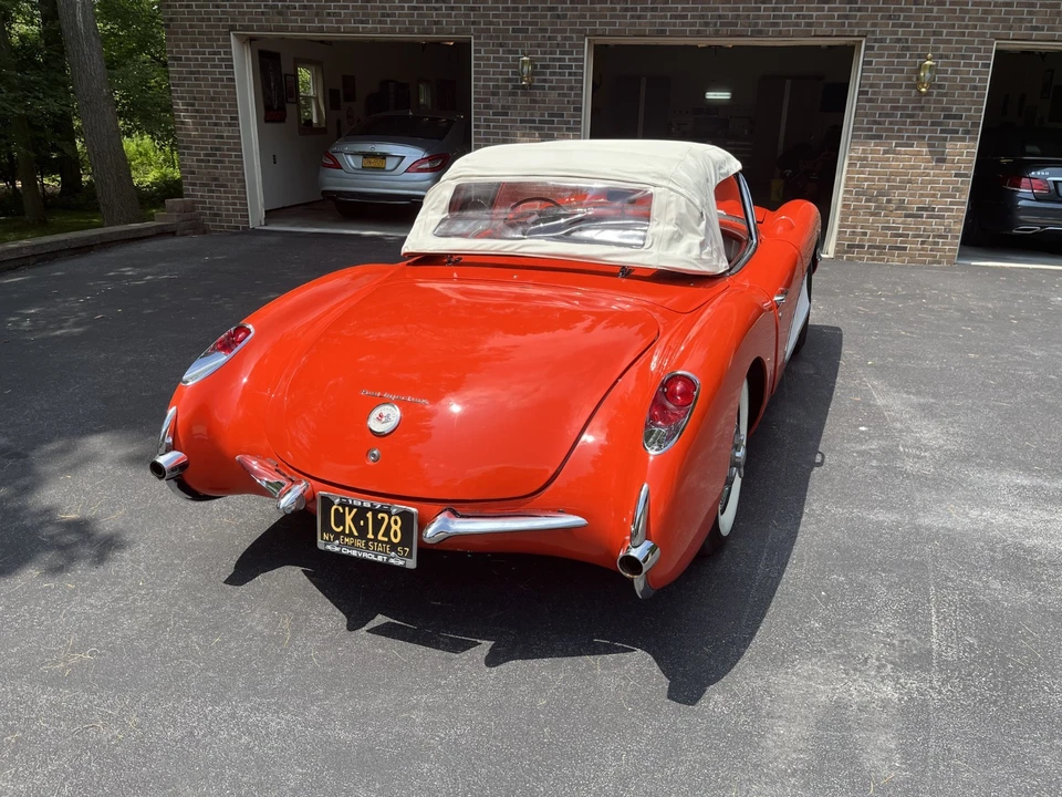 1957 Chevrolet Corvette C1 - Image 3 of 31