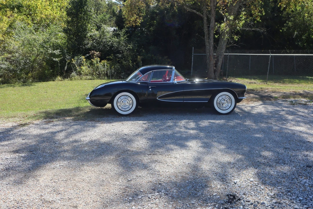 1957 Chevrolet Corvette C1 - Image 12 of 31