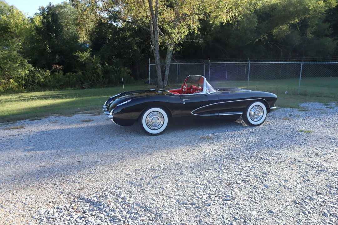 1957 Chevrolet Corvette C1 - Image 3 of 31