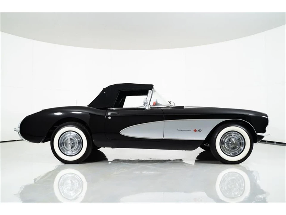 1957 Chevrolet Corvette C1 - Image 14 of 31