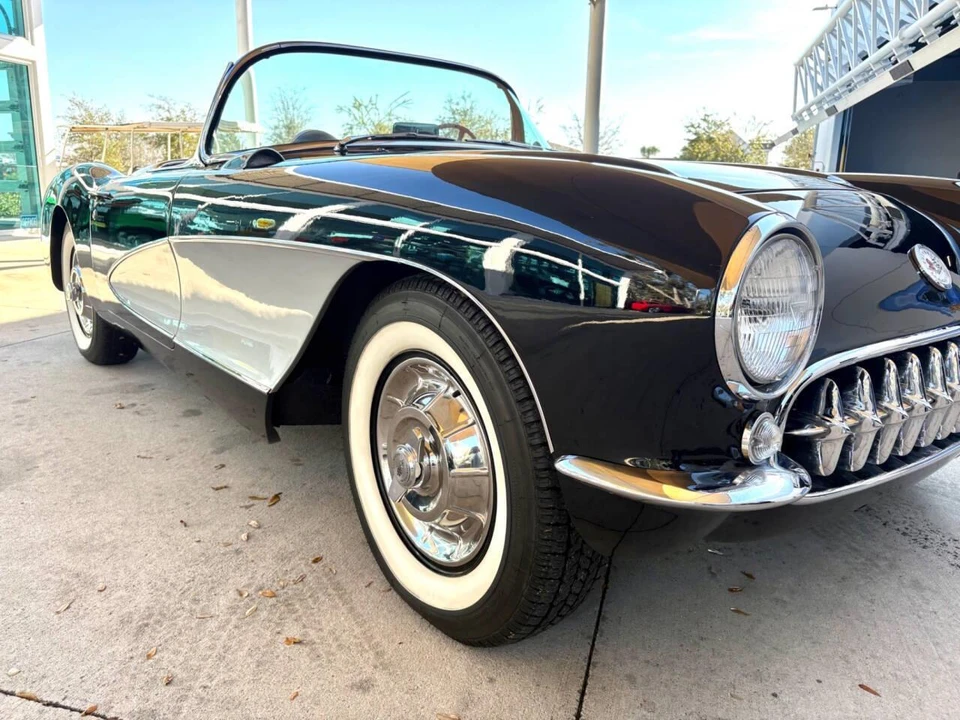 1957 Chevrolet Corvette C1 - Image 19 of 31