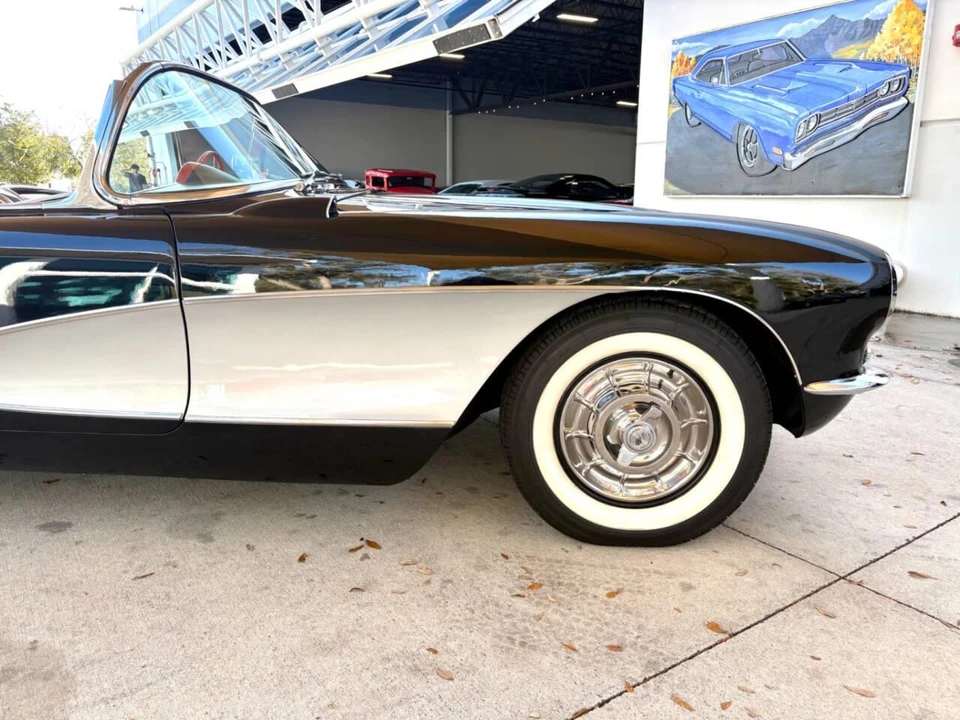 1957 Chevrolet Corvette C1 - Image 20 of 31