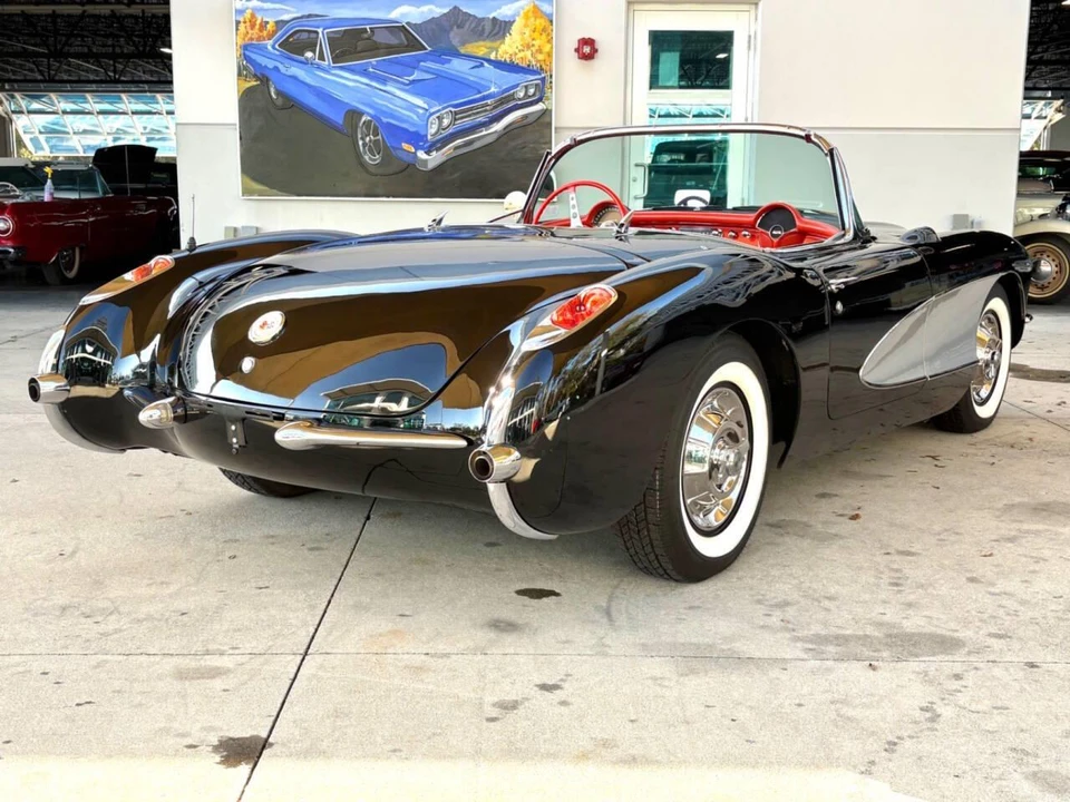 1957 Chevrolet Corvette C1 - Image 6 of 31