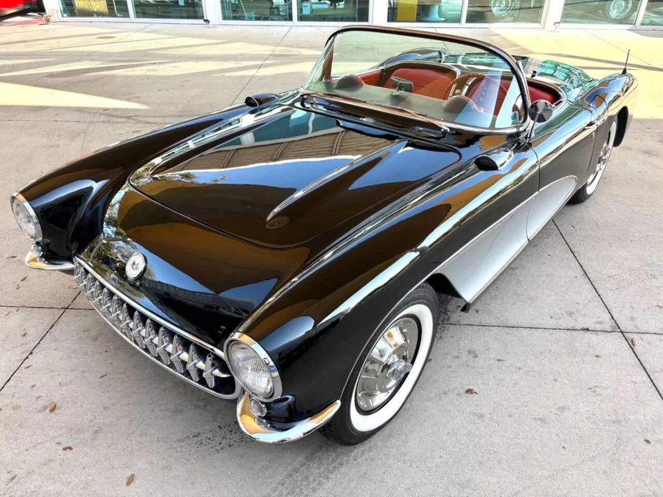 1957 Chevrolet Corvette C1 - Image 24 of 31