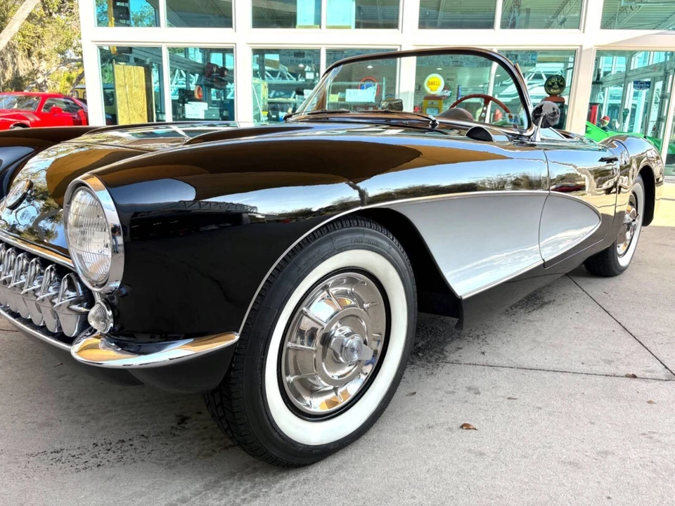 1957 Chevrolet Corvette C1 - Image 12 of 31