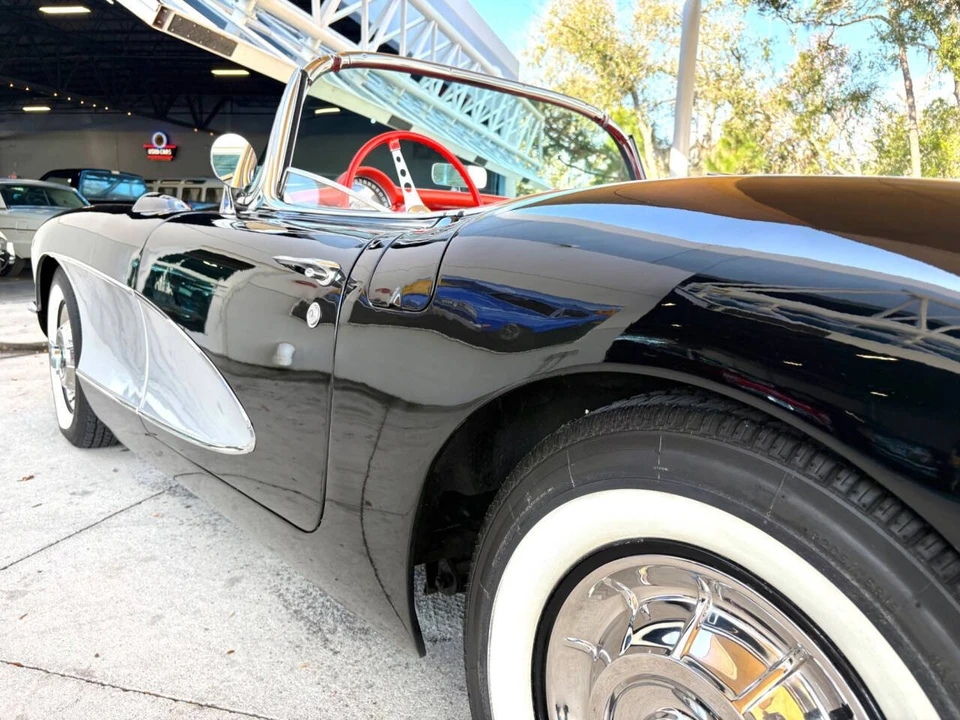 1957 Chevrolet Corvette C1 - Image 14 of 31