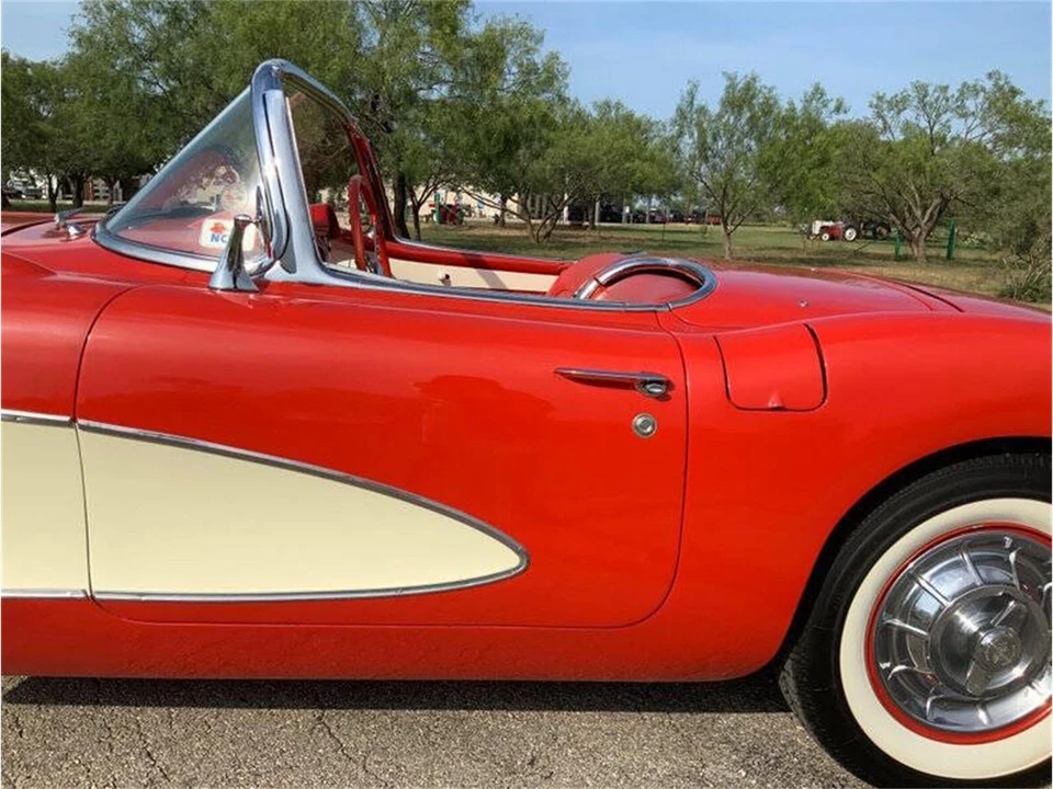 1957 Chevrolet Corvette C1 - Image 15 of 31