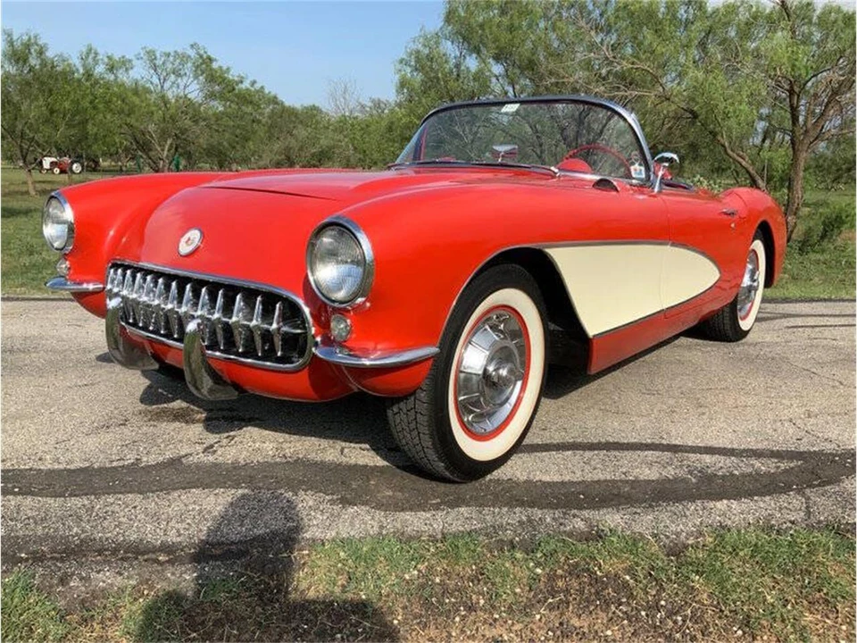 1957 Chevrolet Corvette C1 - Image 11 of 31