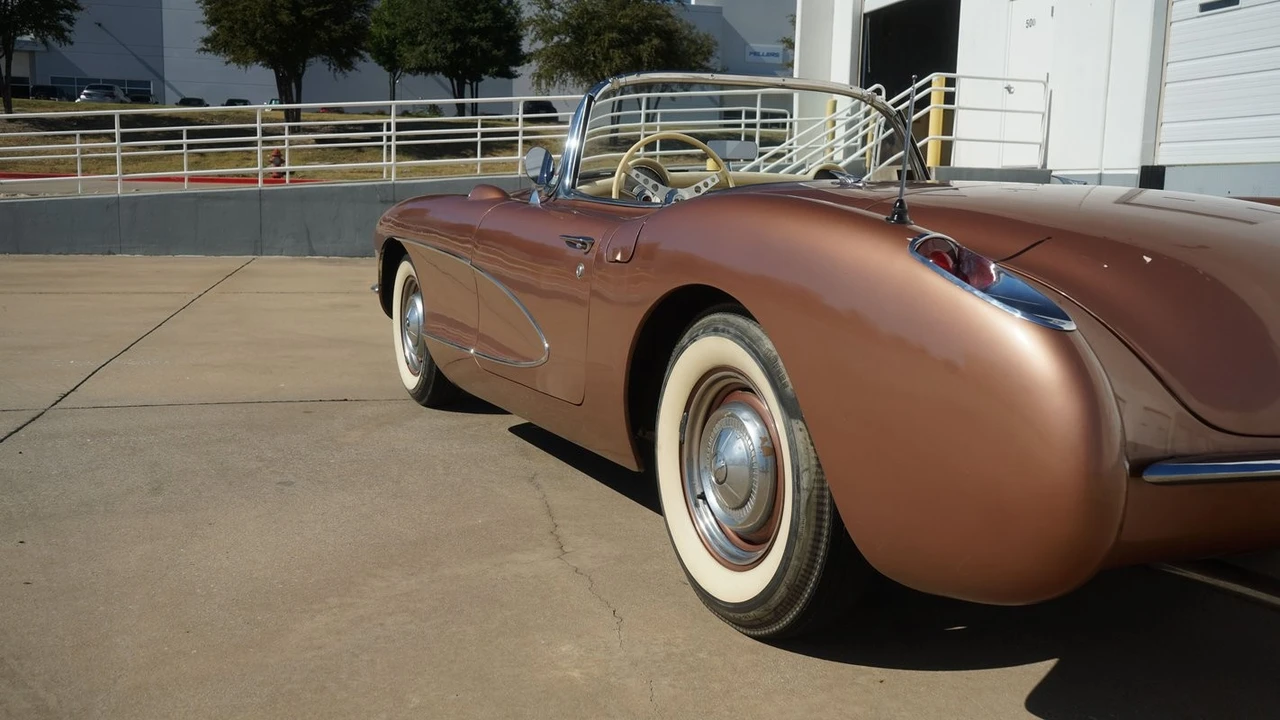 1957 Chevrolet Corvette C1 - Image 31 of 31