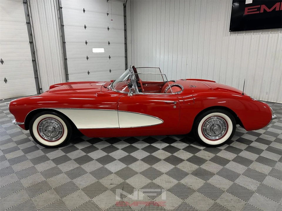 1957 Chevrolet Corvette C1 - Image 3 of 31