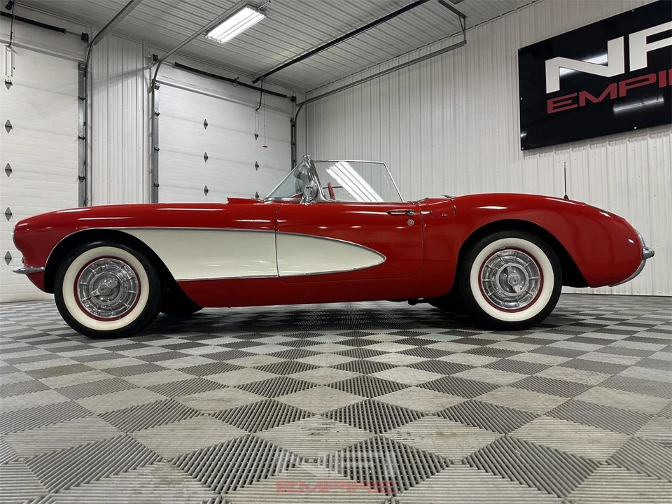 1957 Chevrolet Corvette C1 - Image 28 of 31