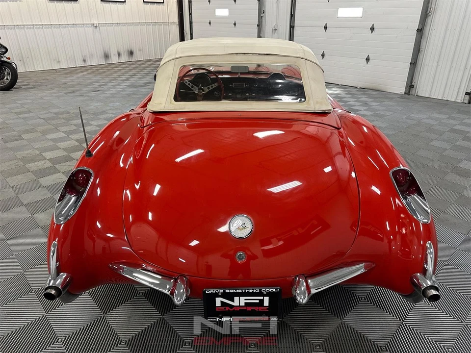 1957 Chevrolet Corvette C1 - Image 24 of 31
