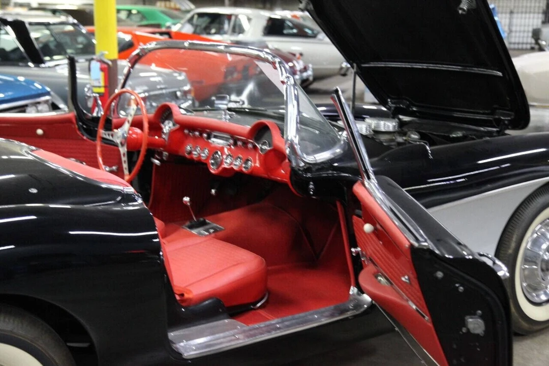 1957 Chevrolet Corvette C1 - Image 5 of 31