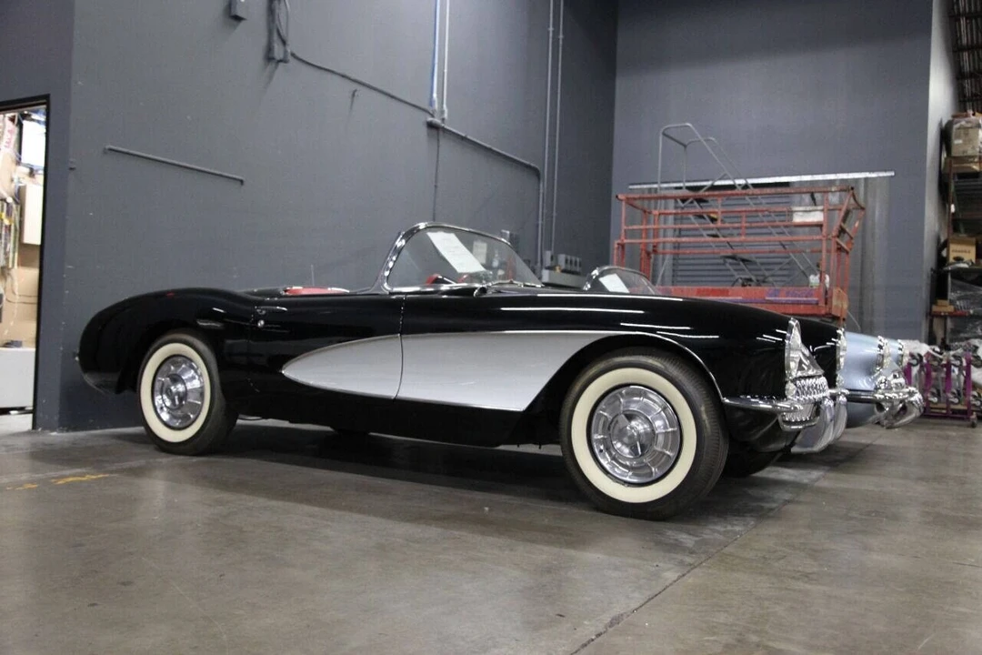 1957 Chevrolet Corvette C1 - Image 6 of 12
