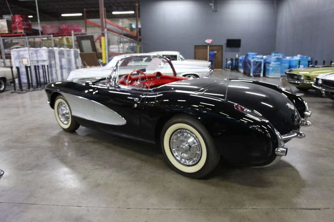 1957 Chevrolet Corvette C1 - Image 25 of 31