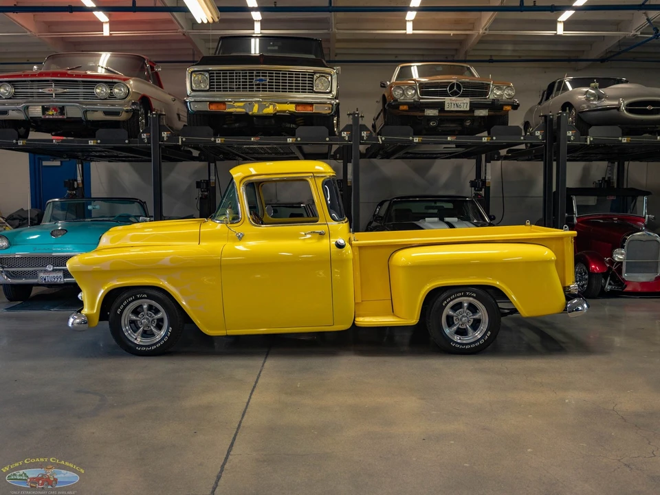 1957 Chevrolet Task Force - Image 7 of 31