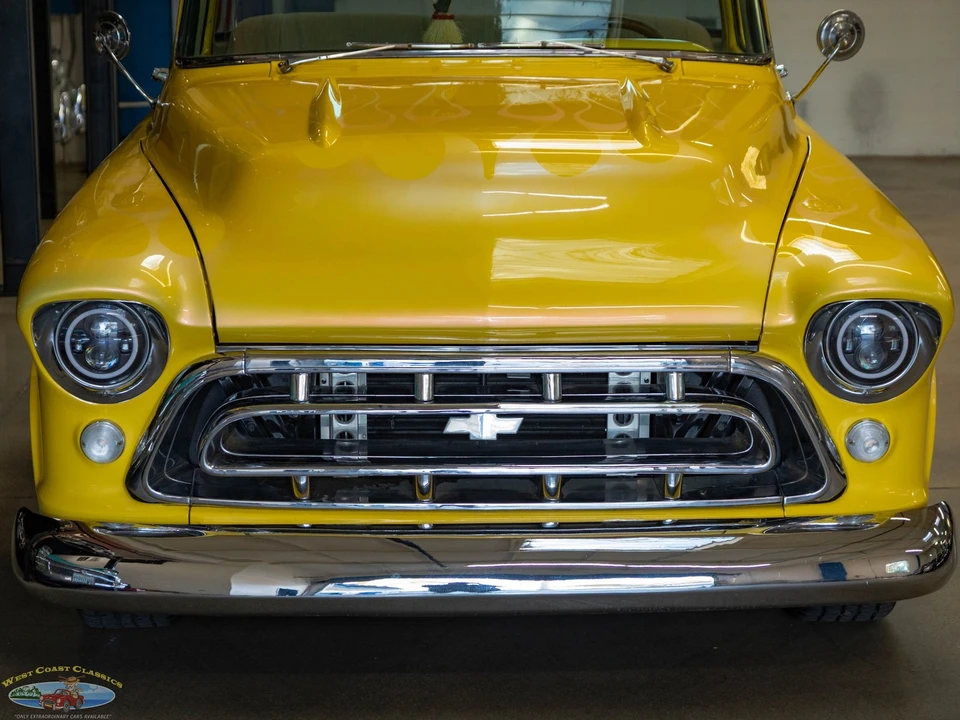 1957 Chevrolet Task Force - Image 16 of 31