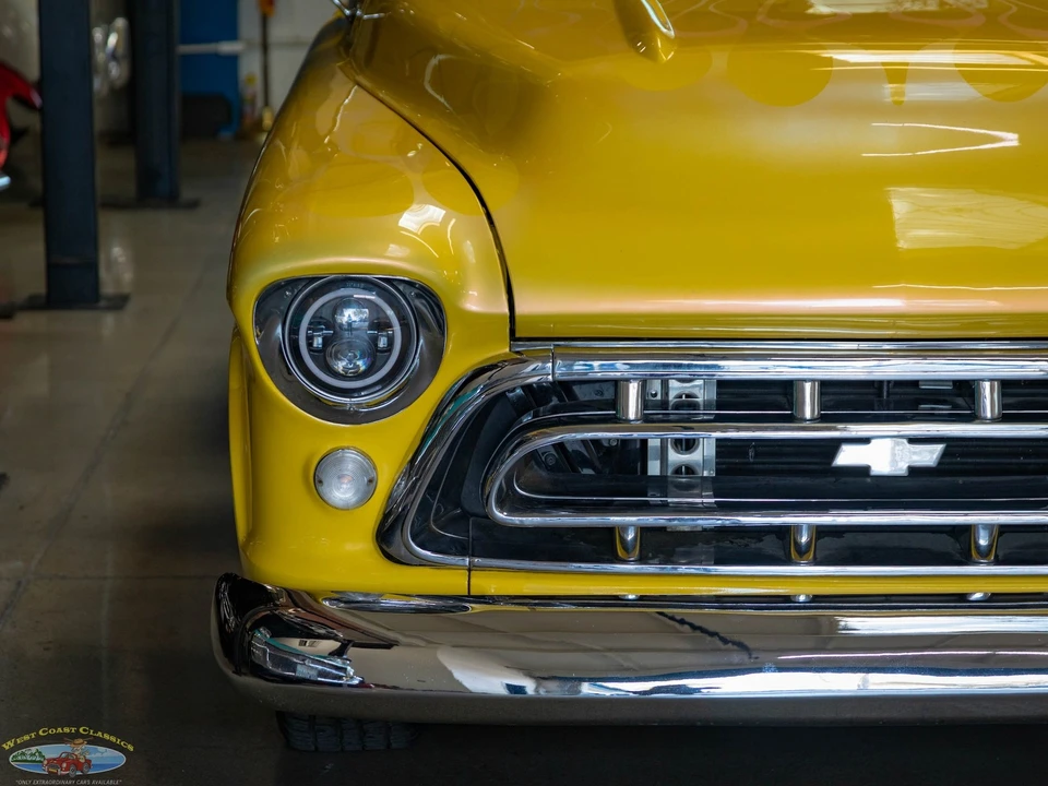 1957 Chevrolet Task Force - Image 15 of 31