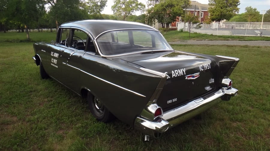 1957 Chevrolet Task Force - Image 2 of 10