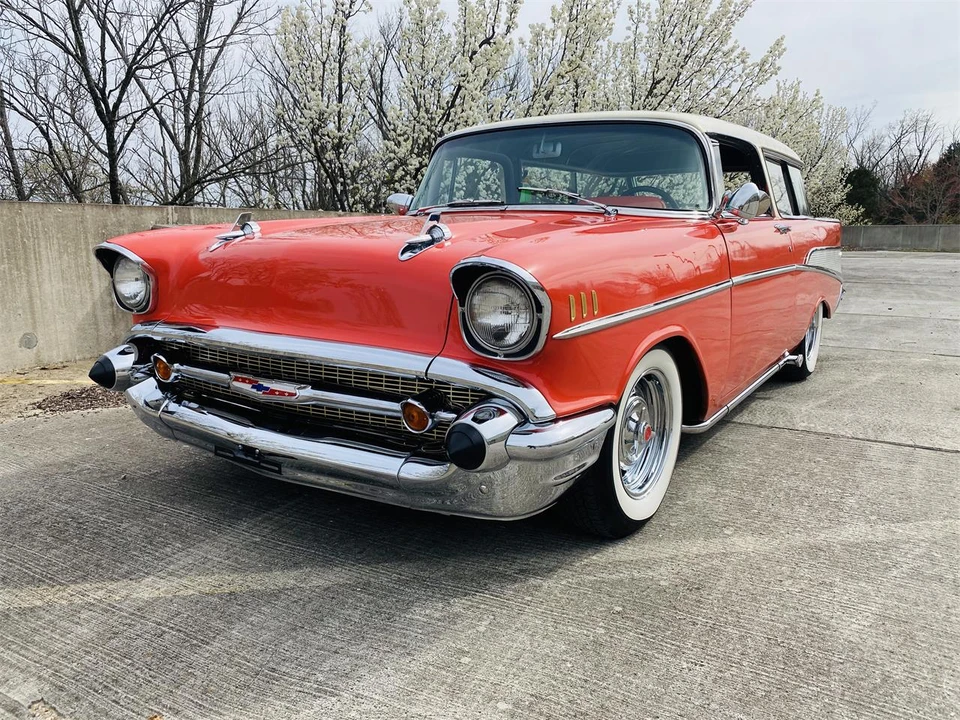 1957 Chevrolet Nomad - Image 8 of 31