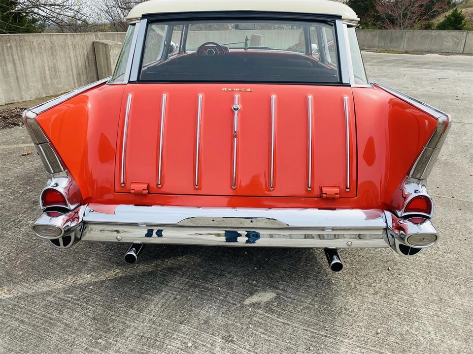 1957 Chevrolet Nomad - Image 29 of 31