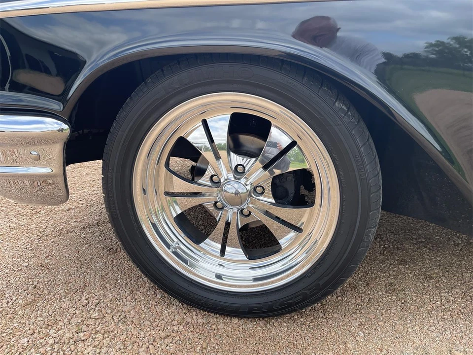 1957 Chevrolet Nomad - Image 25 of 26