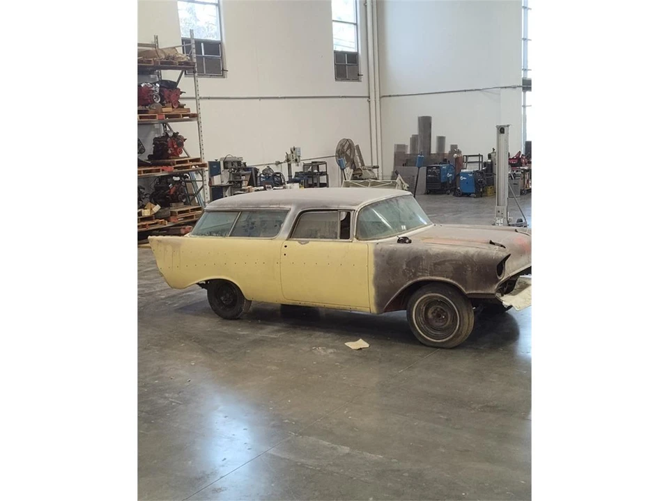 1957 Chevrolet Nomad - Image 2 of 10