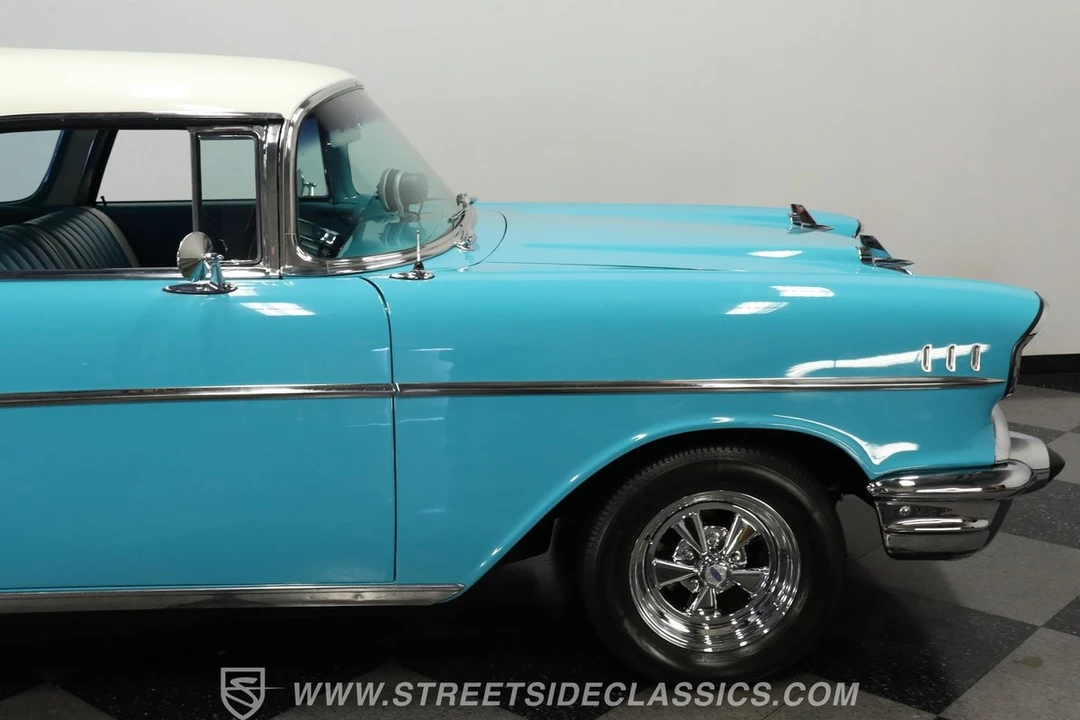 1957 Chevrolet Nomad - Image 29 of 31