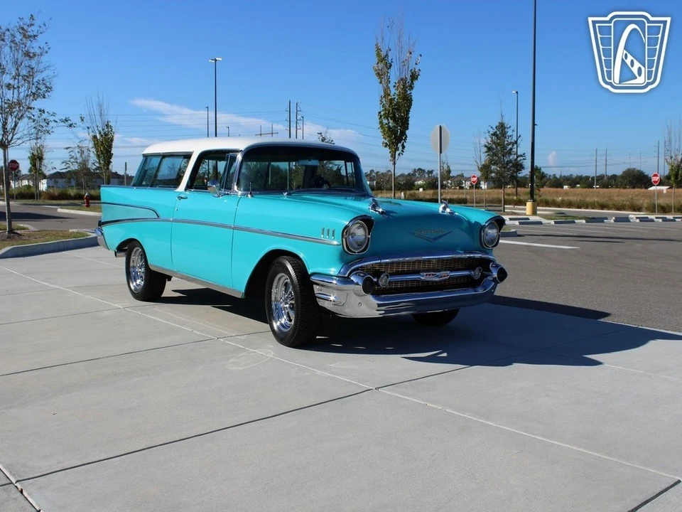 1957 Chevrolet Nomad - Image 11 of 12