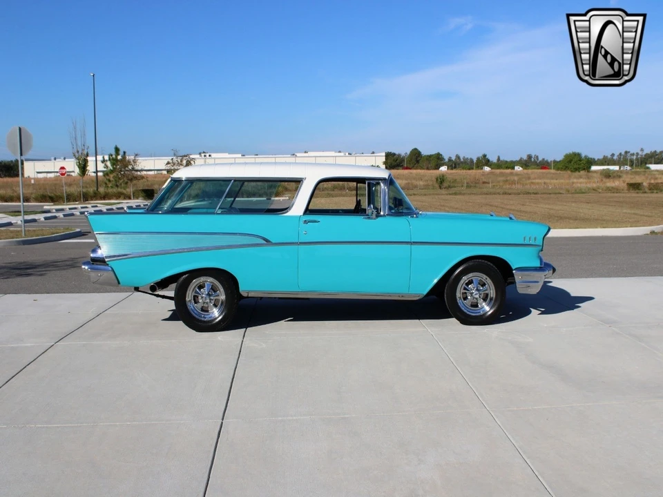 1957 Chevrolet Nomad - Image 4 of 12