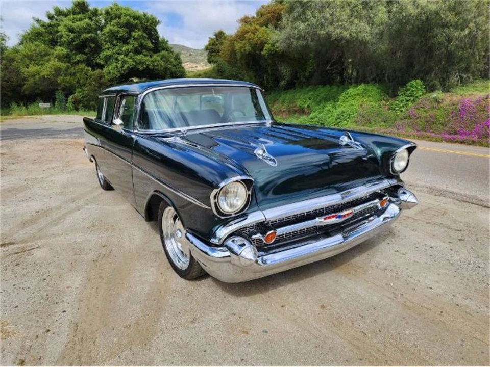 1957 Chevrolet Nomad - Image 13 of 25